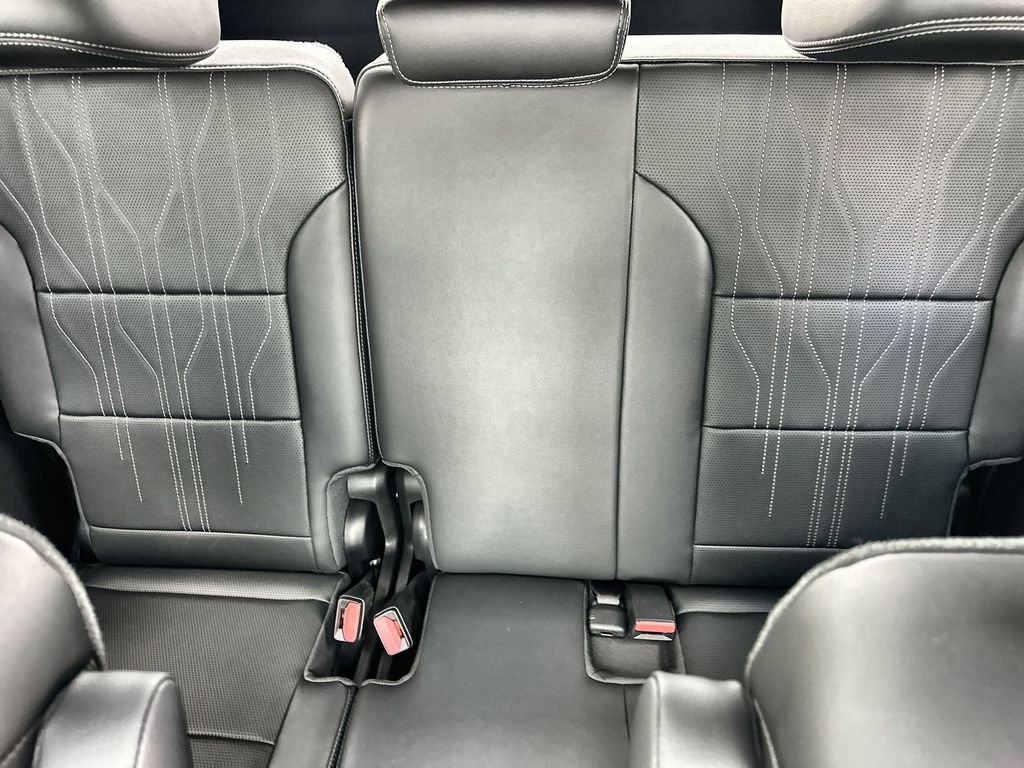 New 2026 Buick Enclave Avenir w/ Super Cruise Package image 18