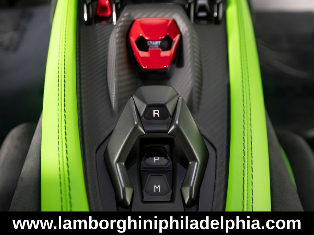 Used 2024 Lamborghini Revuelto AWD/4WD image 23