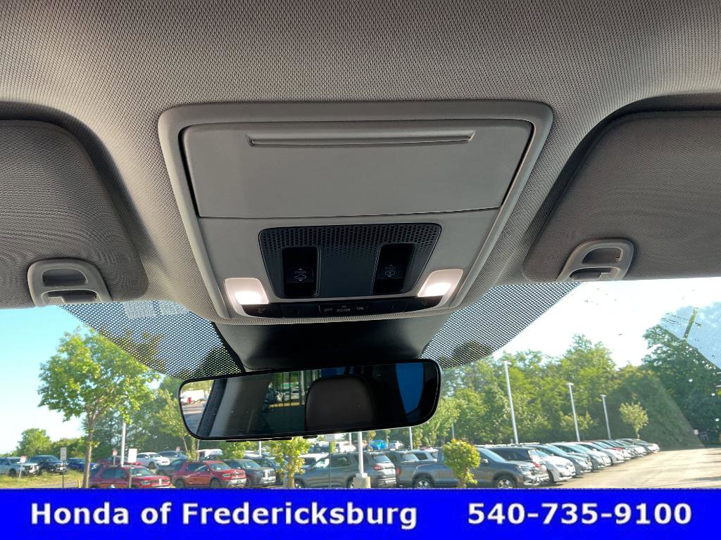 Used 2023 Honda Pilot Elite image 43