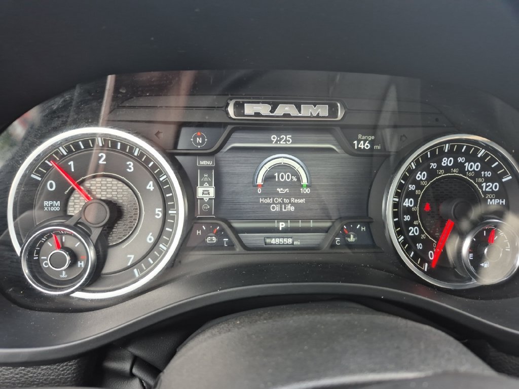 Used 2025 RAM 1500 Big Horn AWD/4WD image 17