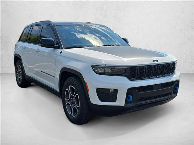 Used 2024 Jeep Grand Cherokee Trailhawk w/ Advanced Protech Group II image 3