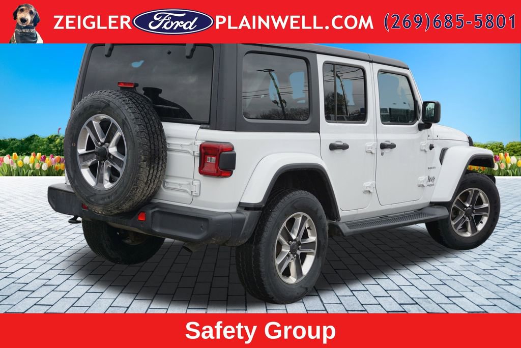 Used 2020 Jeep Wrangler Unlimited Sahara w/ Dual Top Group AWD/4WD image 5