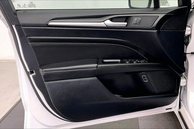 Used 2020 Ford Fusion Energi Titanium image 25