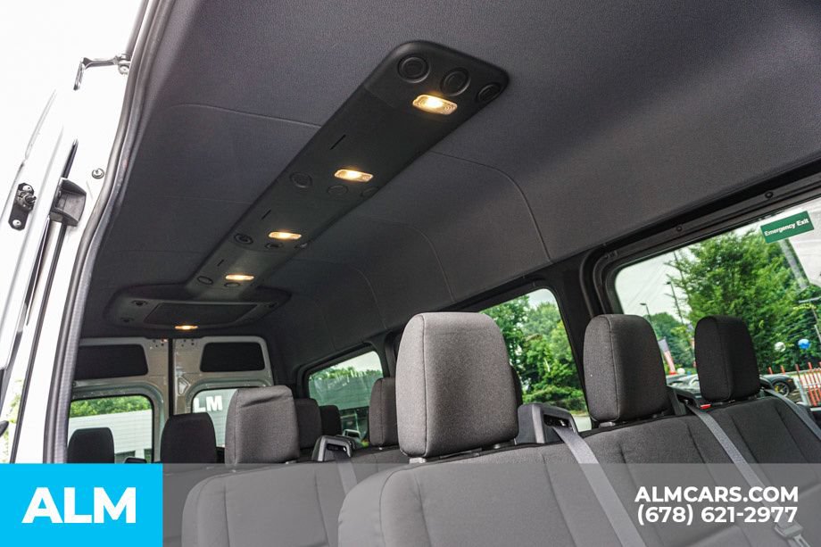 Used 2025 Mercedes-Benz Sprinter 2500 image 34
