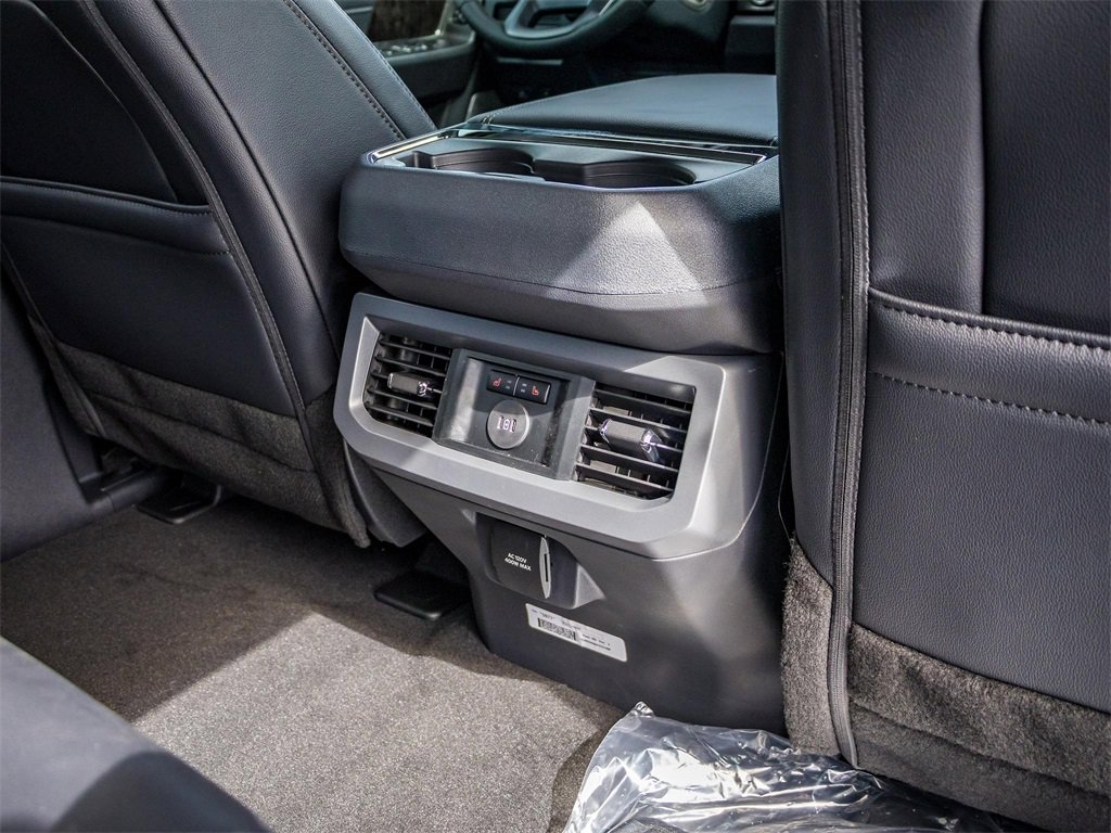 New 2026 Ford F250 Lariat image 19