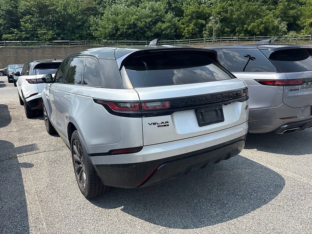 Used 2020 Land Rover Range Rover Velar R-Dynamic S AWD/4WD image 3