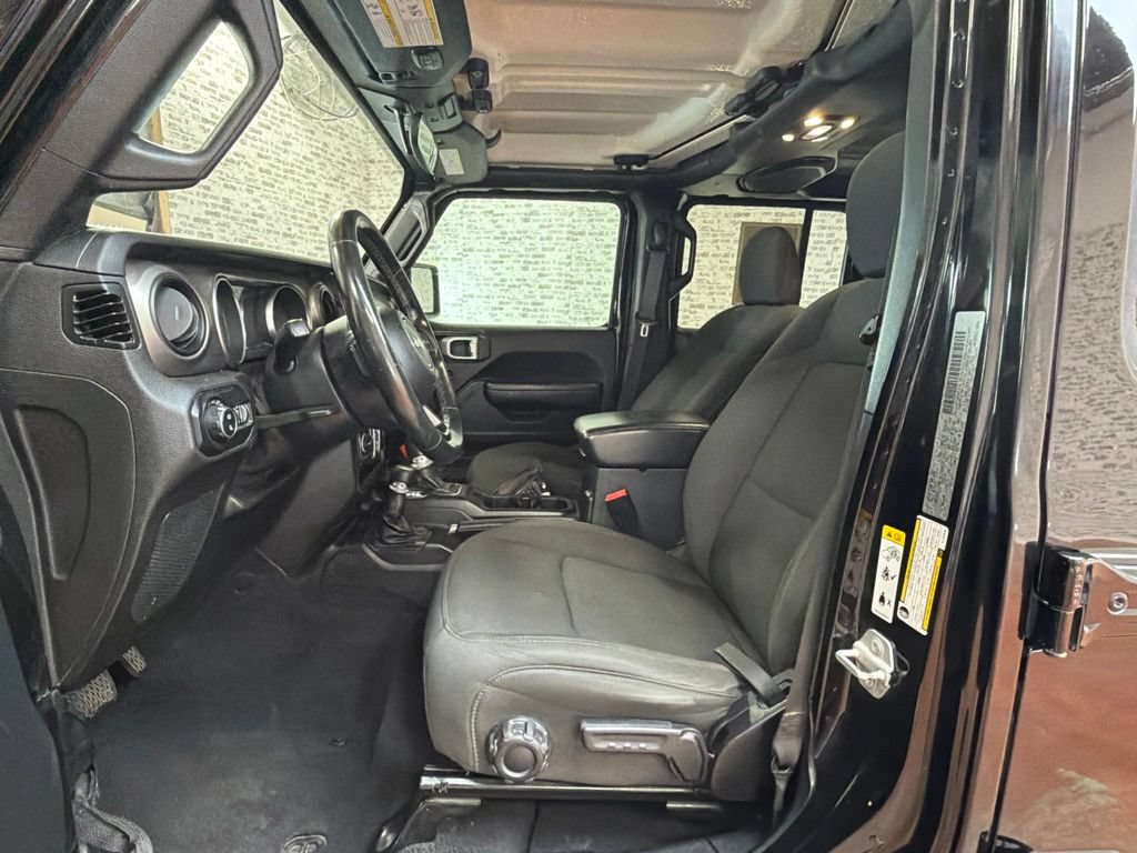Used 2020 Jeep Gladiator Sport w/ Quick Order Package 24S AWD/4WD image 21