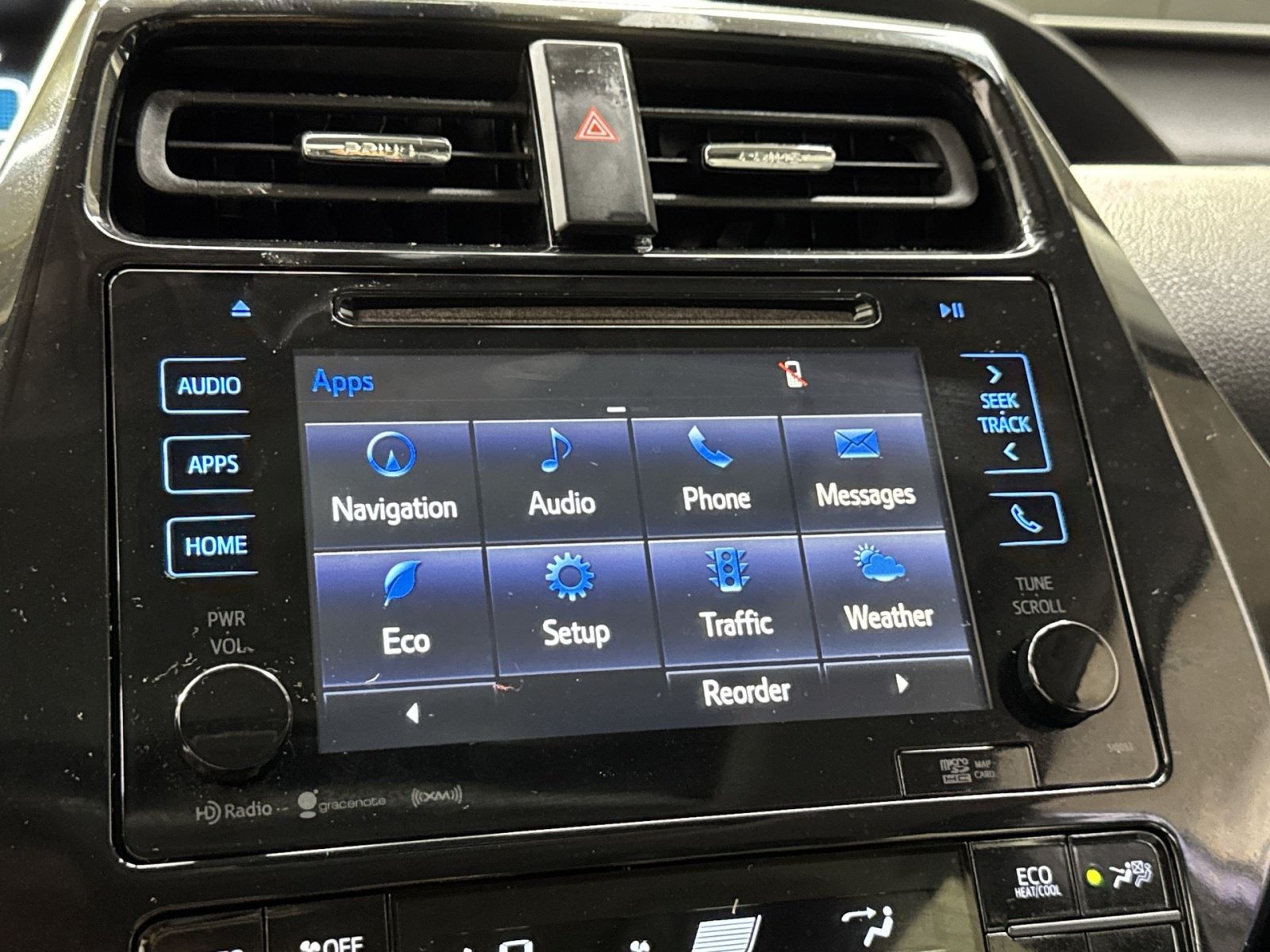 Used 2017 Toyota Prius Three w/ Advanced Technology Package FWD image 19