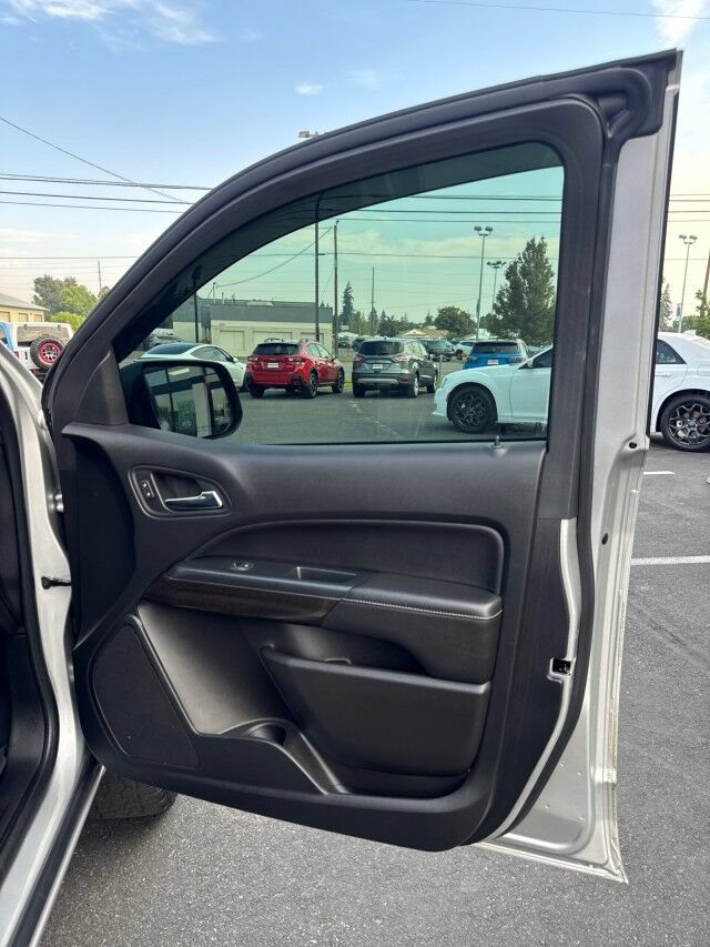 Used 2018 GMC Canyon SLT w/ Trailering Package AWD/4WD image 15