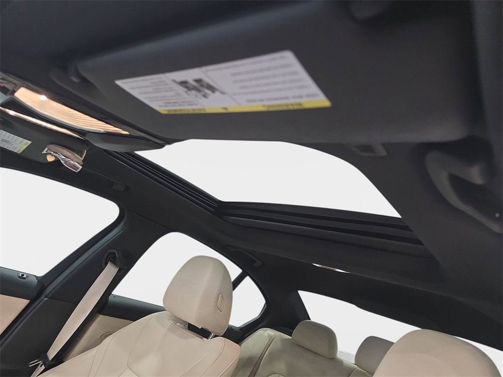 Certified 2021 BMW 330i Sedan w/ Convenience Package image 28