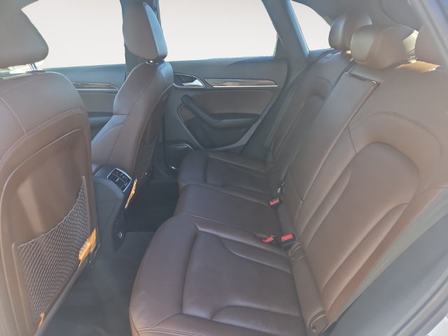 Used 2018 Audi Q3 2.0T Premium Plus w/ Premium Plus Package AWD/4WD image 14