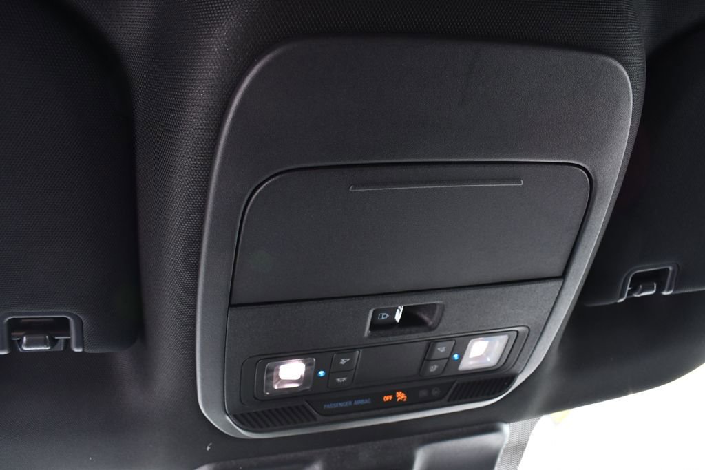 New 2025 Ford F150 XLT w/ Equipment Group 302A MID image 36