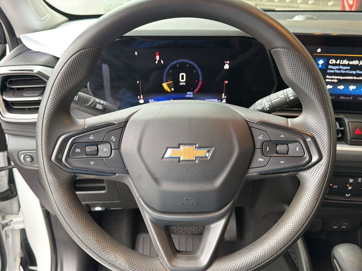 Used 2024 Chevrolet TrailBlazer LS FWD image 19