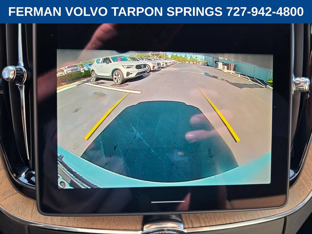 New 2026 Volvo XC60 B5 Core AWD/4WD image 25