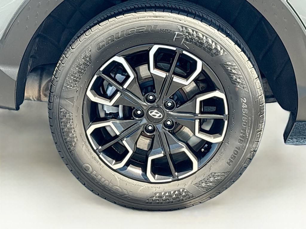 Used 2022 Hyundai Santa Cruz SEL FWD image 32