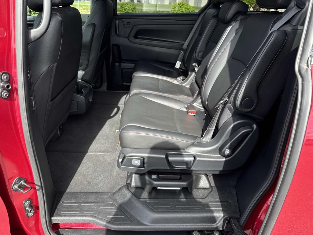 Used 2023 Honda Odyssey Sport image 23