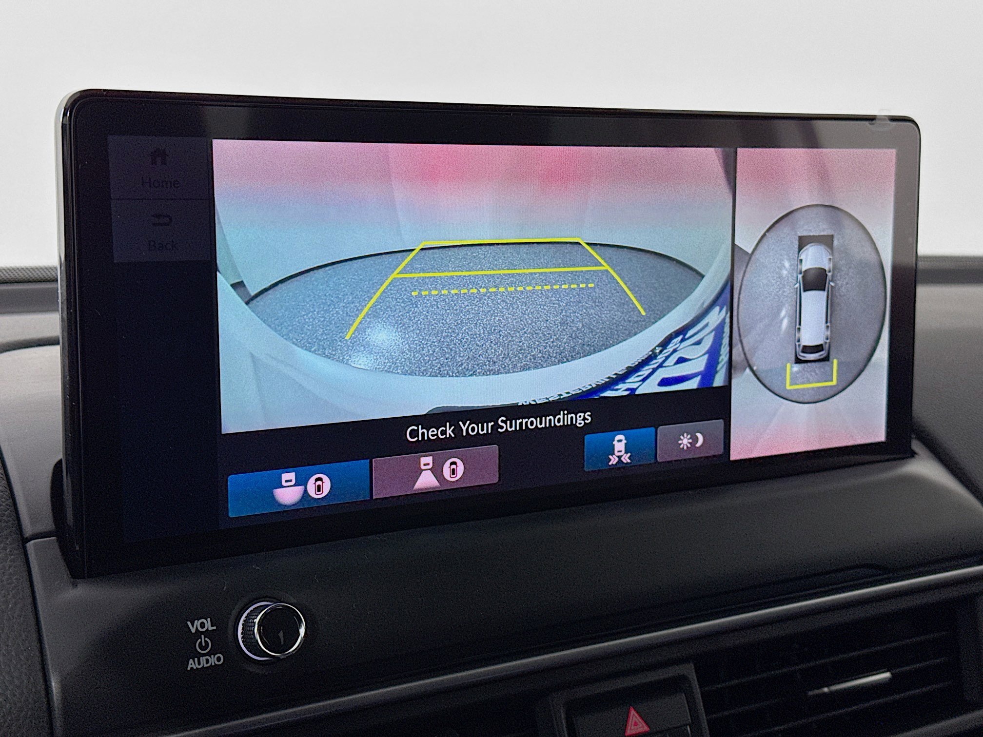 New 2026 Honda Pilot Touring image 14