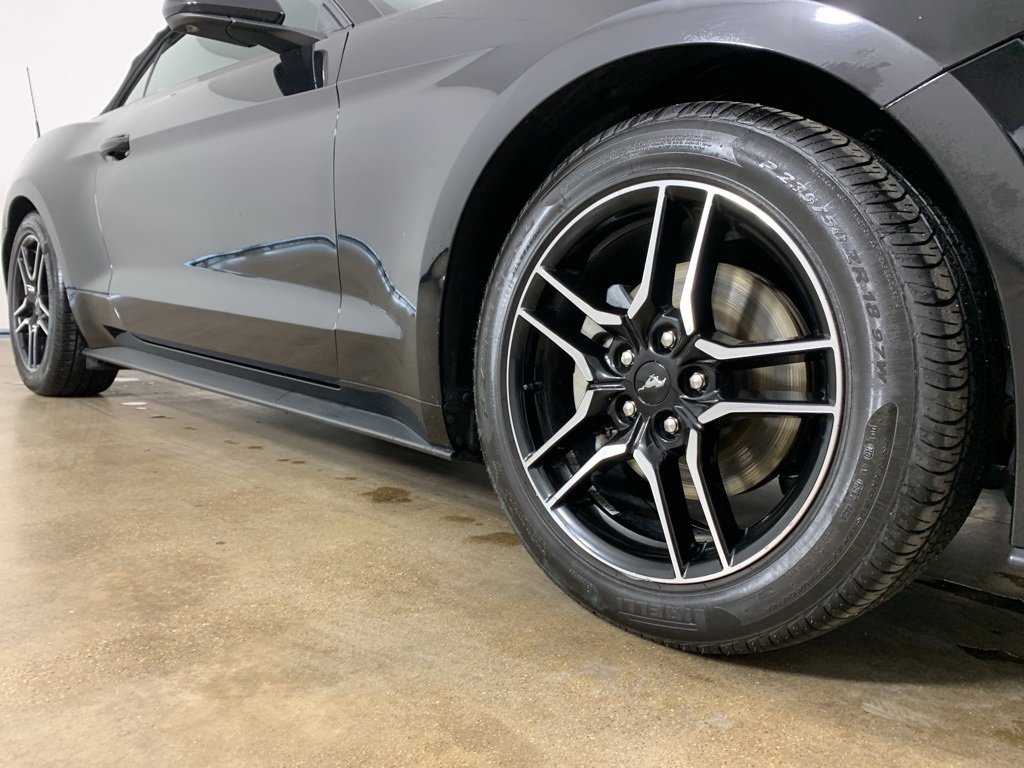 Used 2023 Ford Mustang Premium image 6