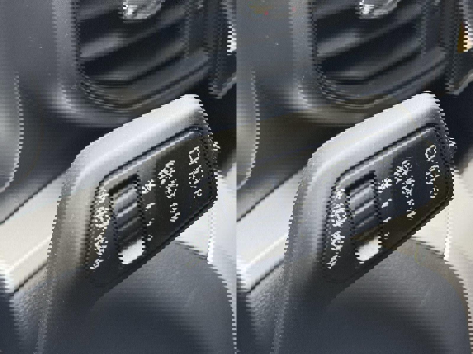 Used 2022 Ford Explorer XLT w/ Class IV Trailer Tow Package image 20