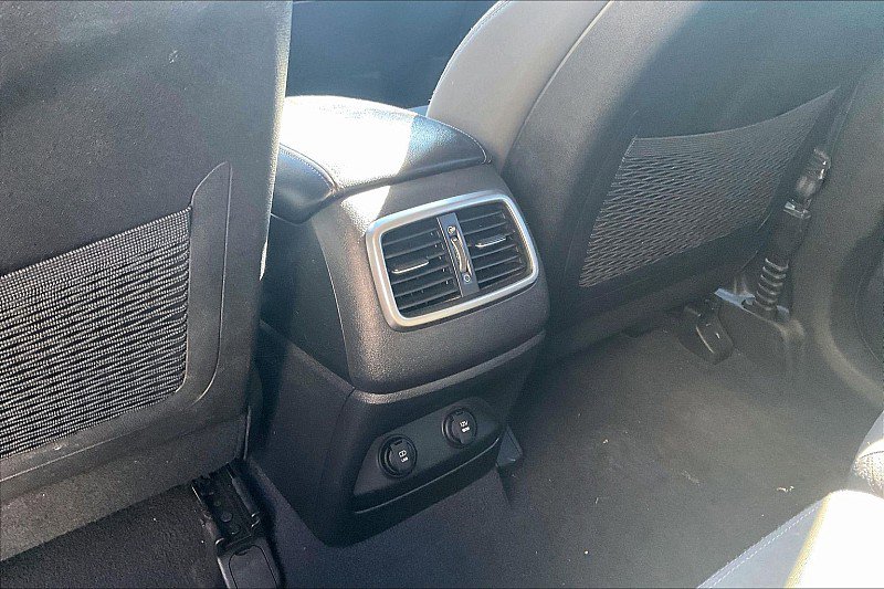 Used 2016 Kia Sorento AWD image 10