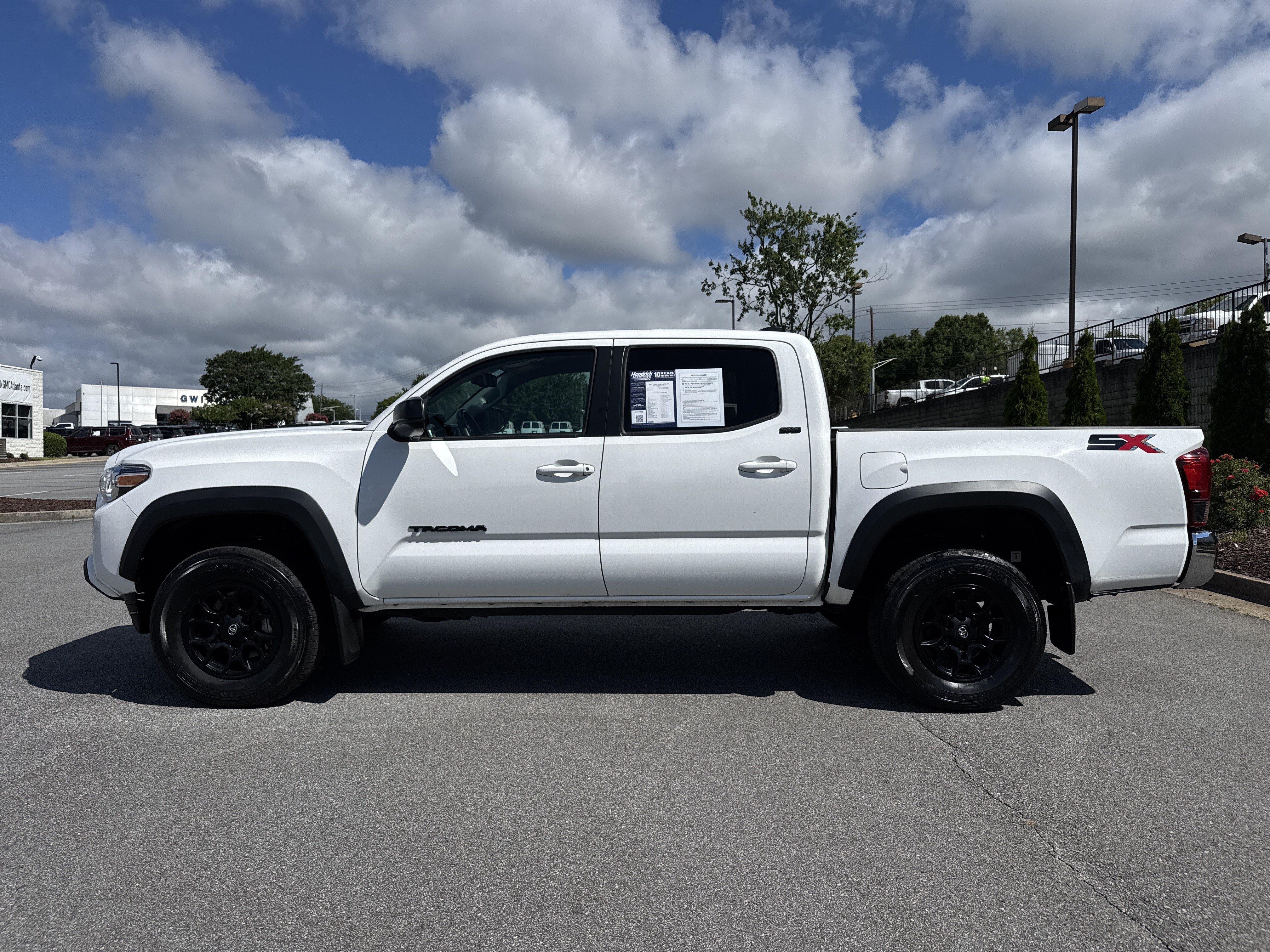 Used 2023 Toyota Tacoma SR5 RWD image 7
