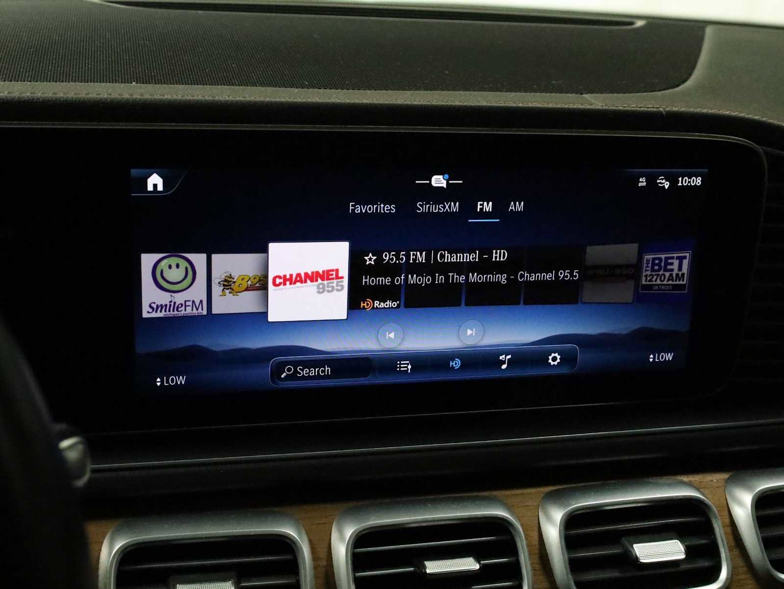 Used 2024 Mercedes-Benz GLE 450 4MATIC image 30