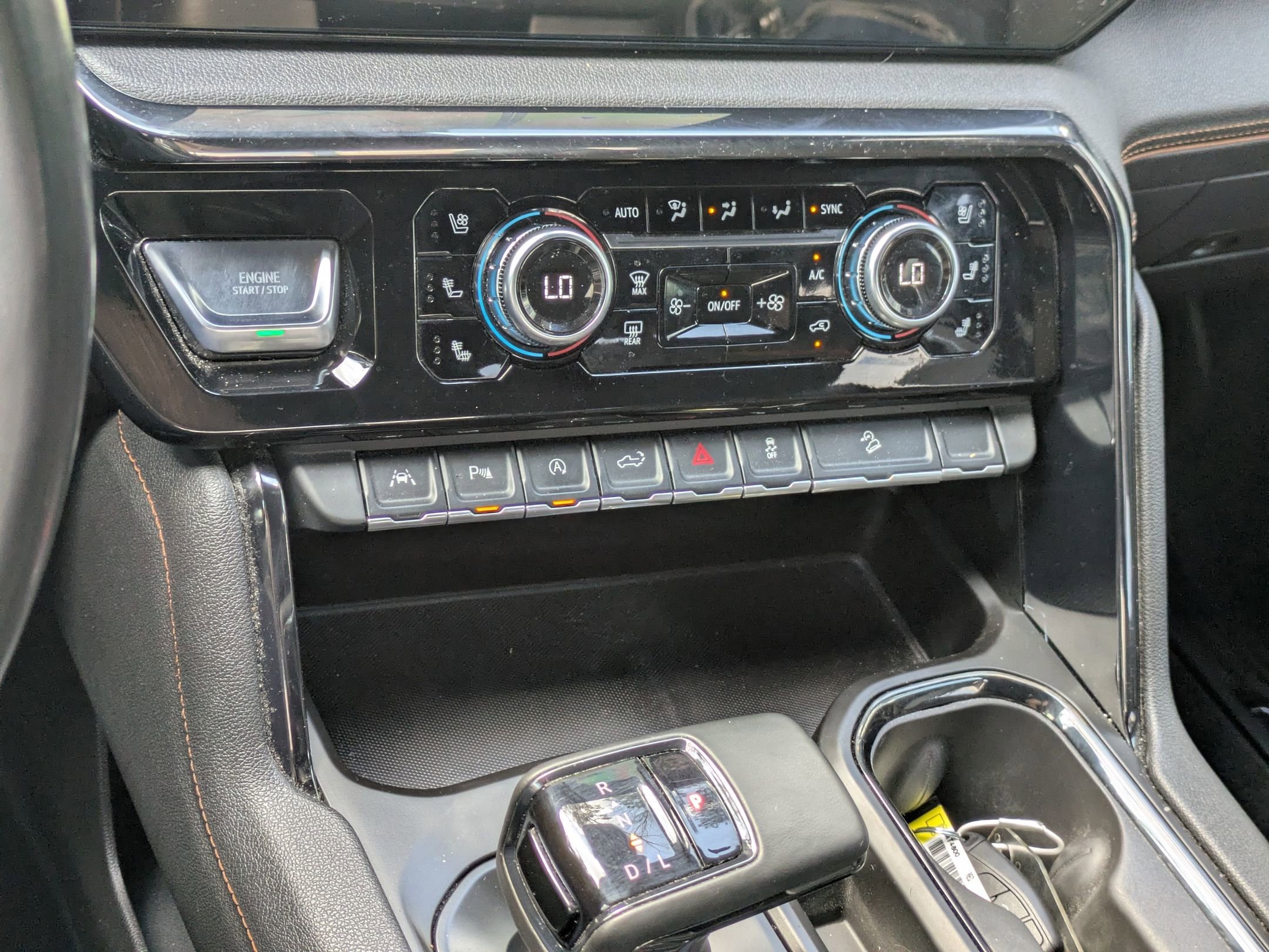 Used 2023 GMC Sierra 1500 AT4 w/ AT4 Premium Package image 24