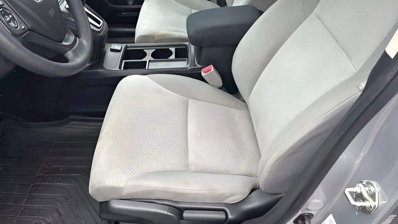 Used 2016 Honda CR-V LX image 24