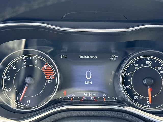 Used 2021 Jeep Cherokee Limited FWD image 32