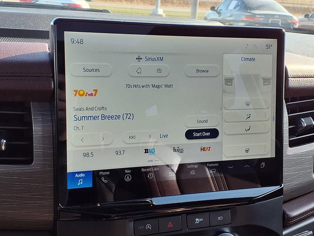 Used 2024 Ford Expedition Limited image 9