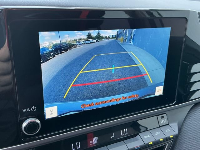 Used 2025 Toyota Camry LE FWD image 23