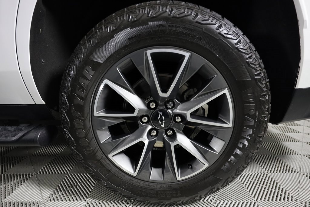 Used 2023 Chevrolet Tahoe Z71 w/ Z71 Off-Road Package image 49