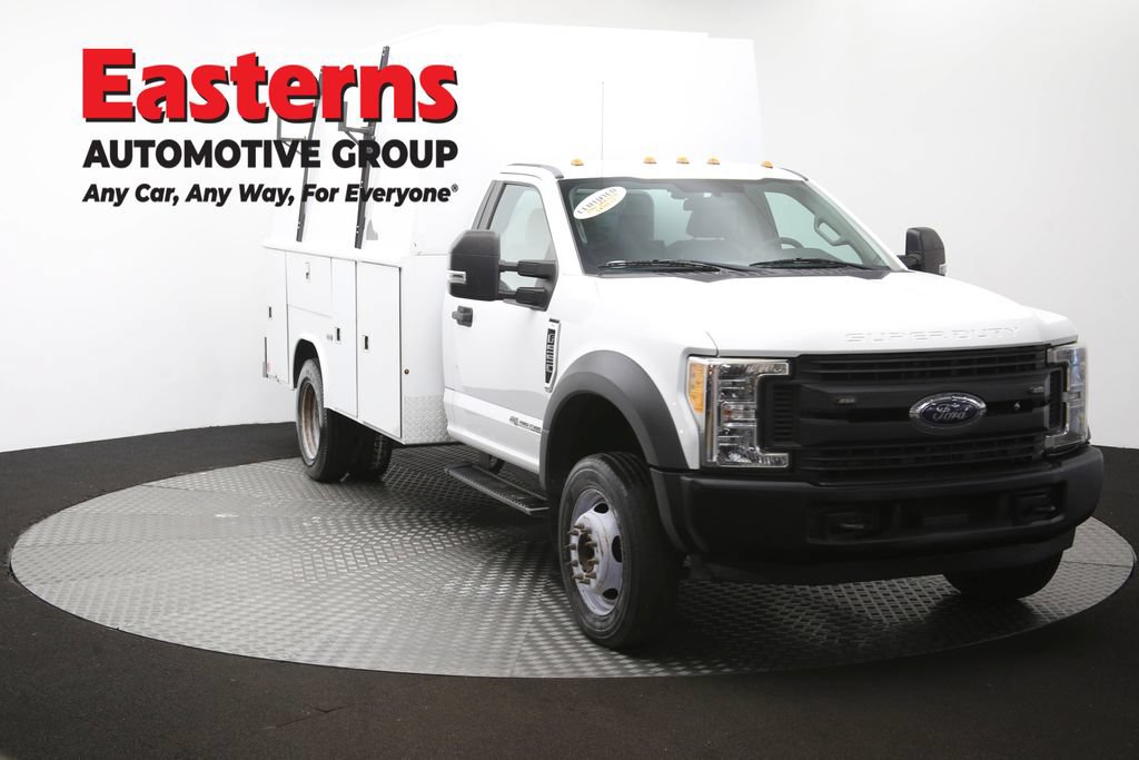 Used 2017 Ford F550 2WD Regular Cab Super Duty image 52