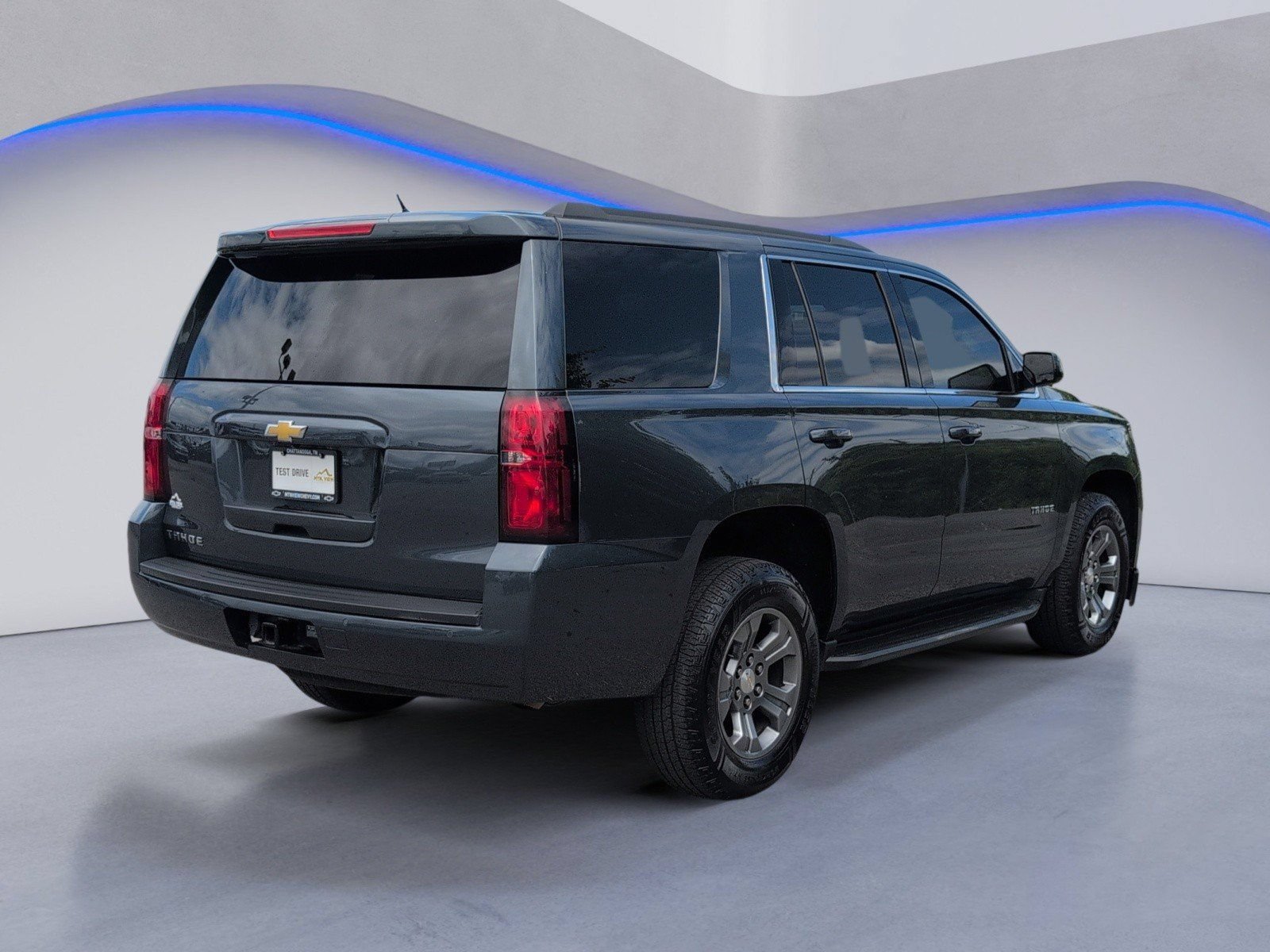 Used 2020 Chevrolet Tahoe LS w/ Max Trailering Package AWD/4WD image 9