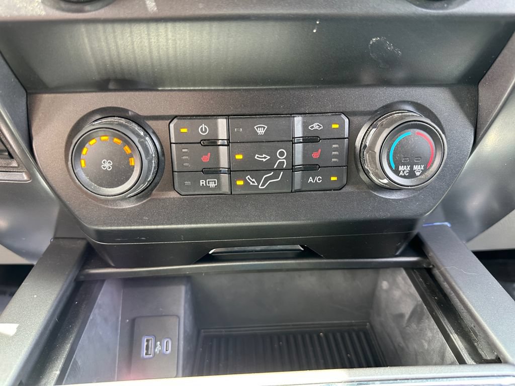 Used 2022 Ford F250 XLT w/ XLT Premium Package AWD/4WD image 26
