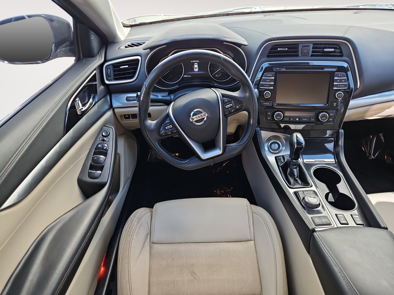 Used 2021 Nissan Maxima 3.5 SV w/ Floor Mat Group FWD image 10