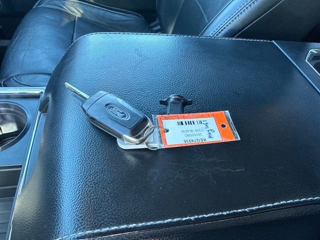 Used 2019 Ford F250 Lariat w/ Chrome Package AWD/4WD image 29