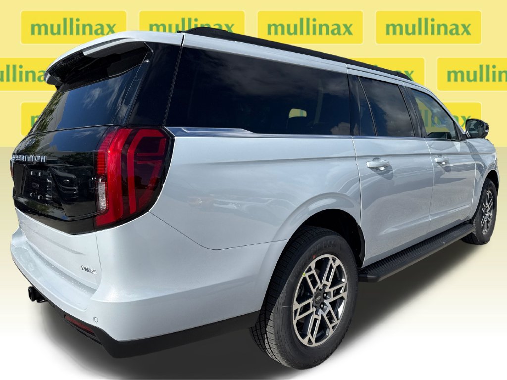 New 2026 Ford Expedition Max Active RWD image 15