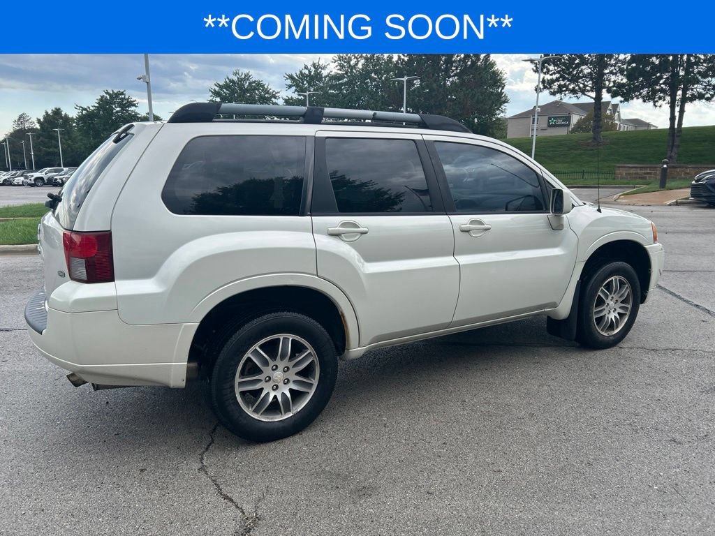 Used 2008 Mitsubishi Endeavor SE FWD image 6