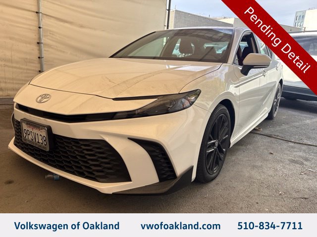 Used 2025 Toyota Camry SE w/ Multimedia Upgrade Package FWD image 1