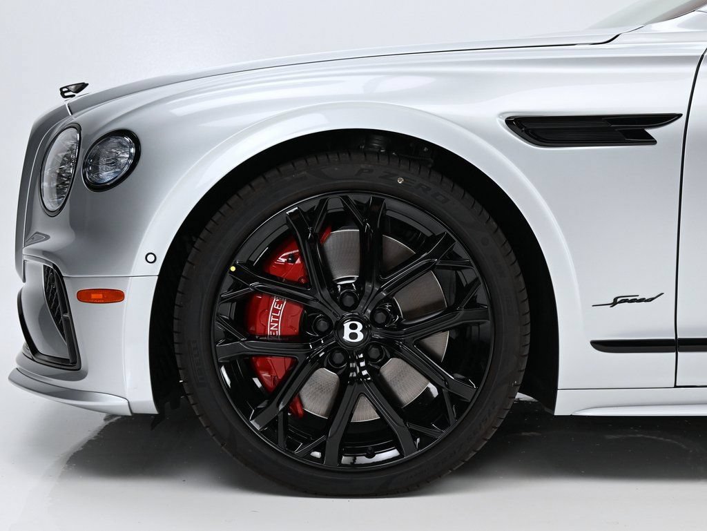 Used 2025 Bentley Flying Spur Plug-In Hybrid AWD/4WD image 37