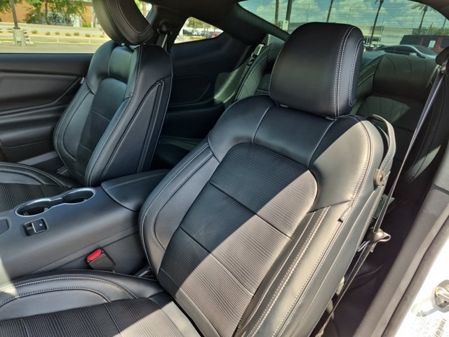 Used 2025 Ford Mustang GT Premium RWD image 23