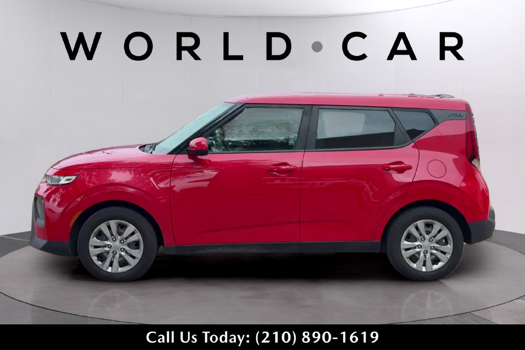 Used 2020 Kia Soul LX FWD image 12
