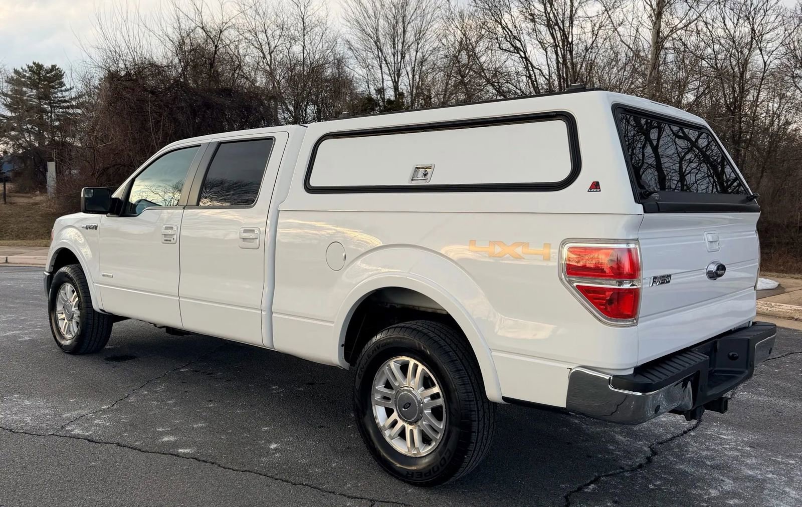 Used 2014 Ford F150 Lariat w/ Equipment Group 501A Mid image 4