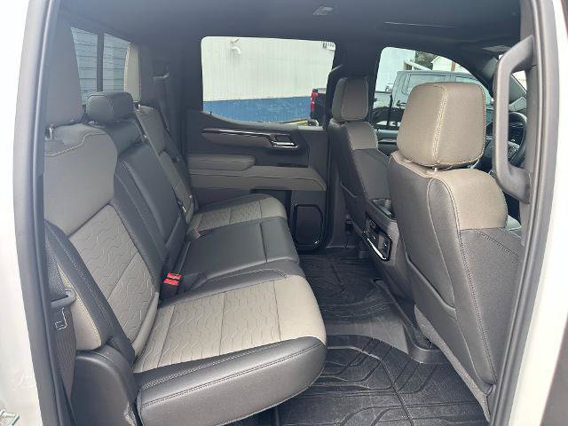 Used 2026 Chevrolet Silverado 1500 ZR2 w/ Dark Appearance Package AWD/4WD image 13