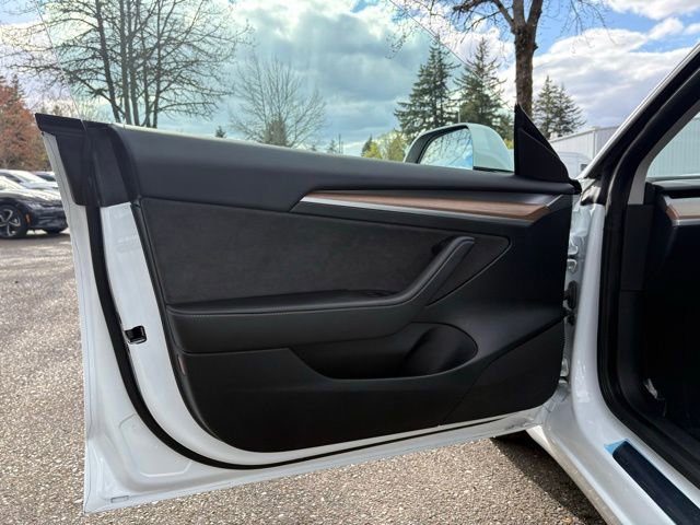 Used 2023 Tesla Model 3 Long Range image 11