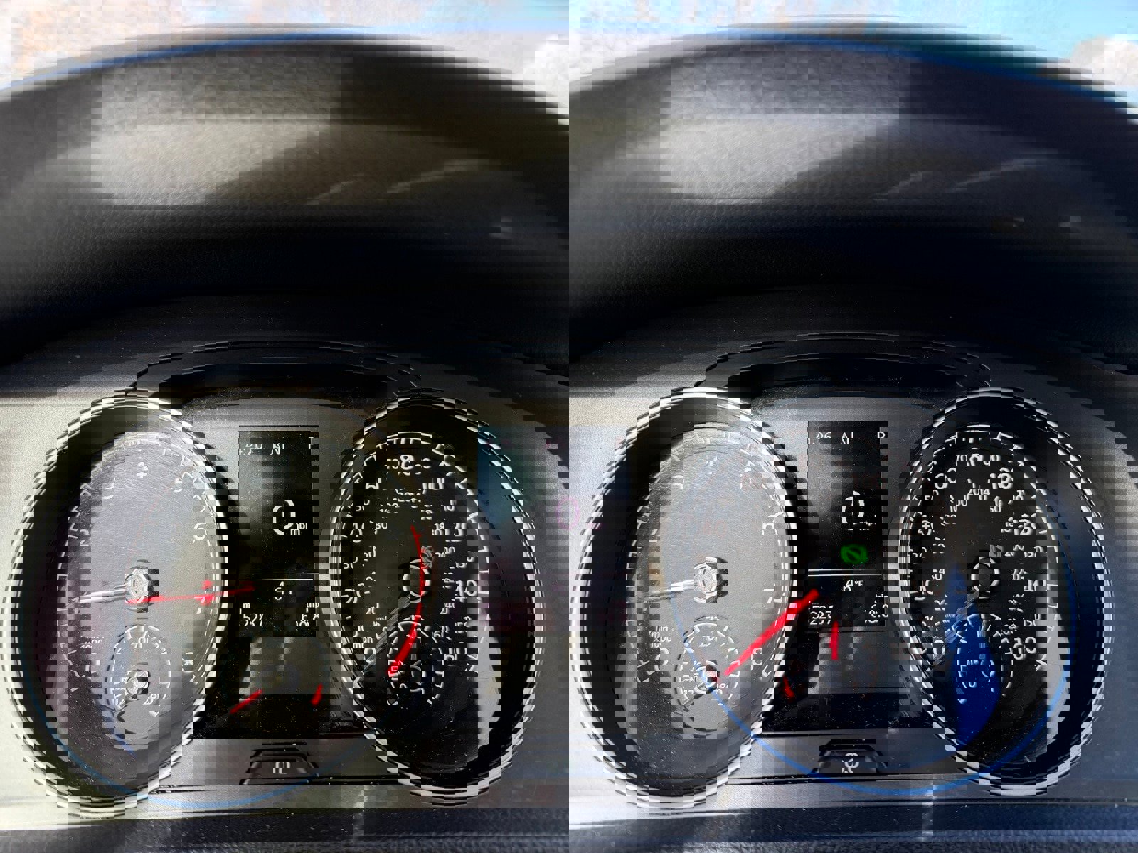 Used 2017 Volkswagen Golf Alltrack S image 16