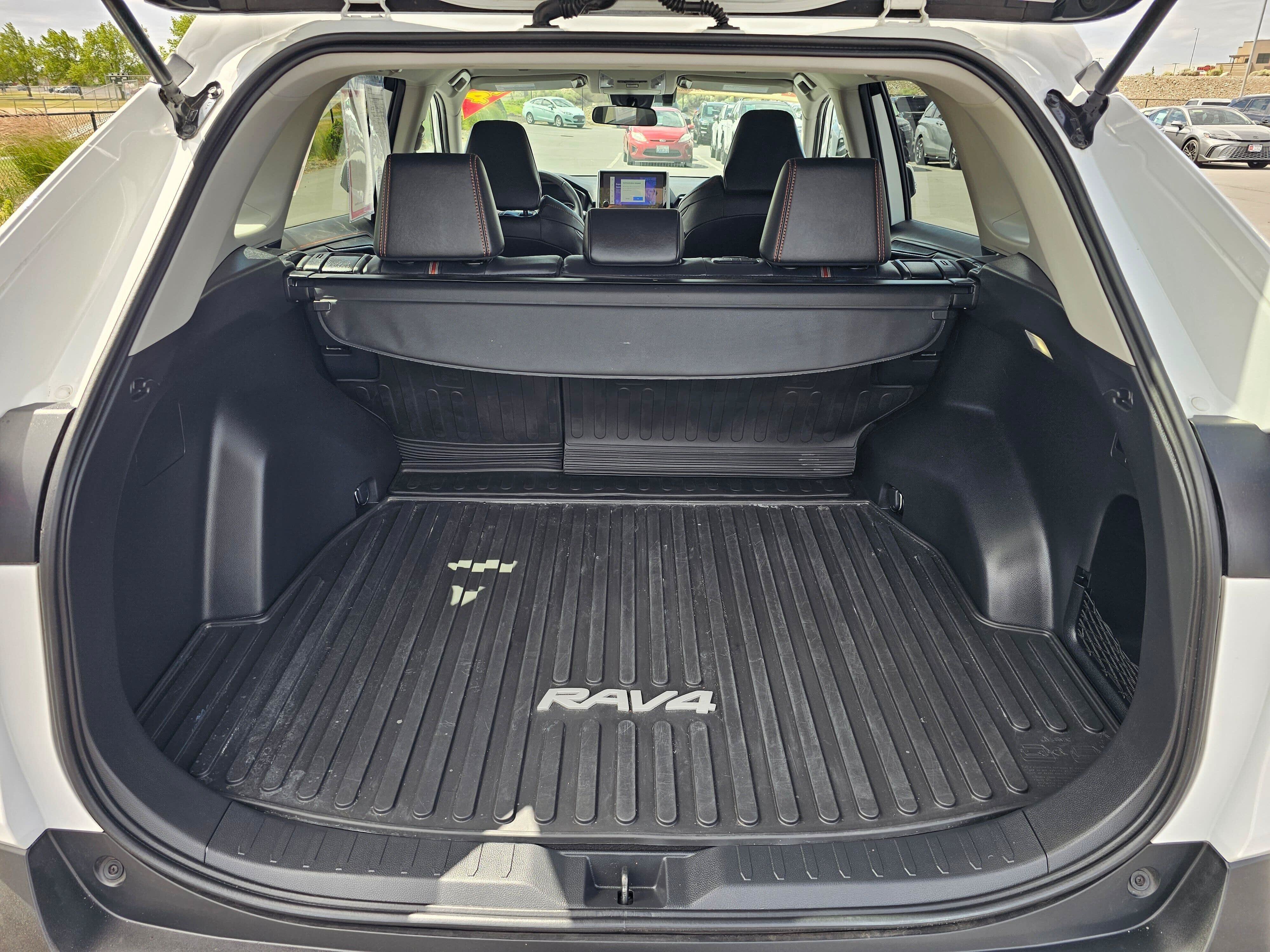 Used 2024 Toyota RAV4 Adventure w/ Weather Package AWD/4WD image 14