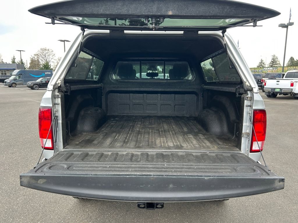 Used 2016 RAM 2500 SLT w/ Protection Group image 24