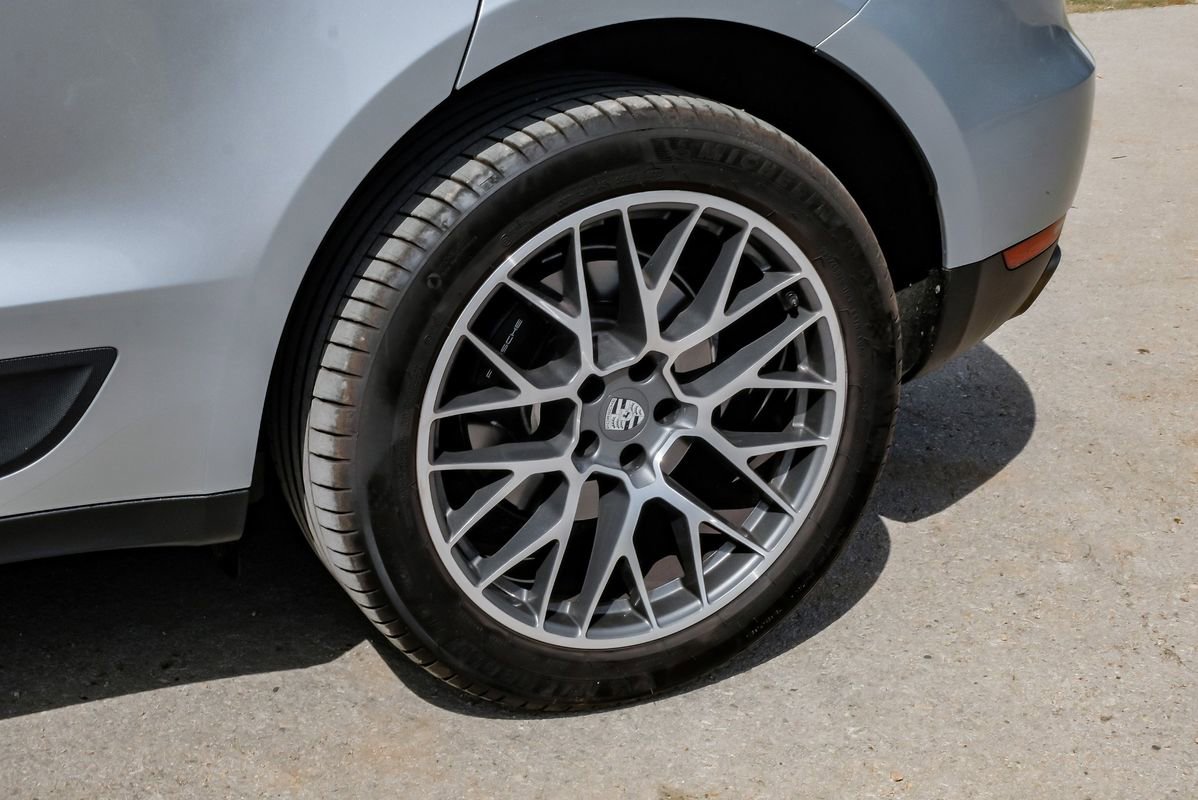 Used 2018 Porsche Macan Sport Edition image 63